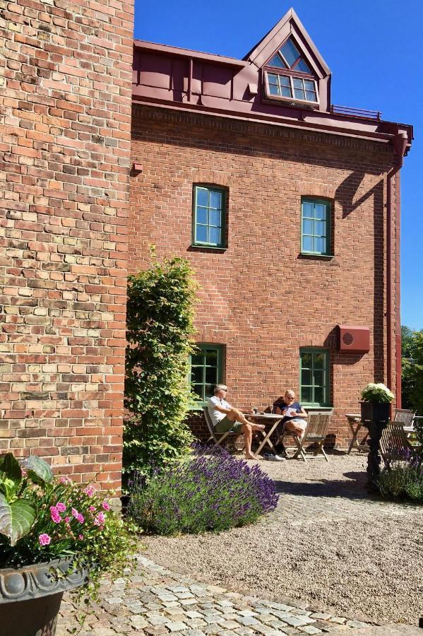 Hotell Hamngatan 27 Falkenberg Exterior foto
